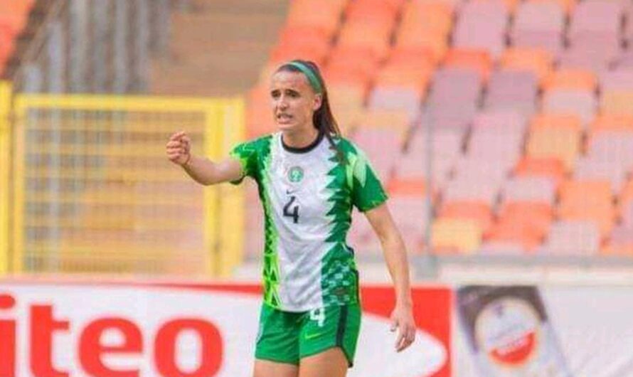 Plumptre pens new contract with Al-Ittihad Ladies